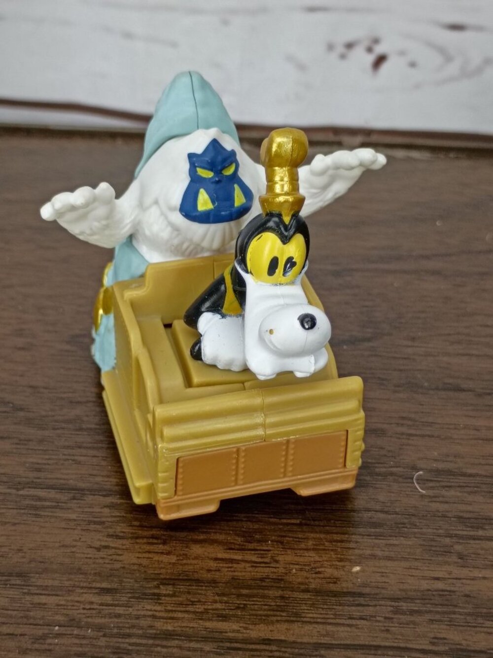 Expedition Everest McDonalds Disney World 2022 Happy Meal Toy With Goofy & Yeti